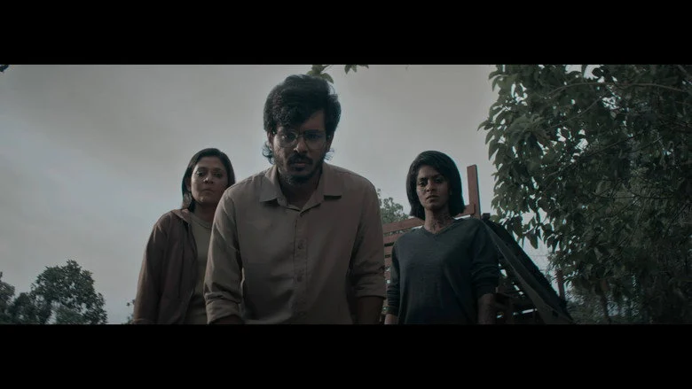 Poovellaam Kettuppaar - Karthik Shamalan's Vision Outruns His Pacing